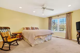 20 Conklin Ct, Roseland, NJ 07068 - Photo 15