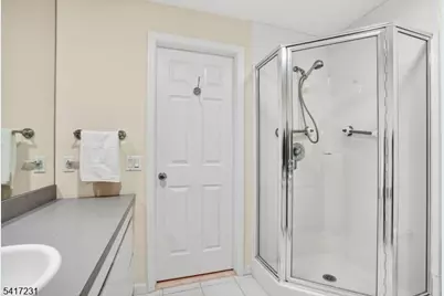 20 Conklin Ct, Roseland, NJ 07068 - Photo 19