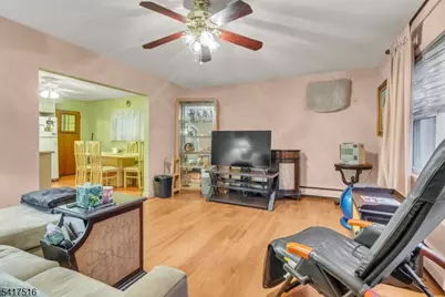 236 Stuyvesant Ave, Lyndhurst Township, NJ 07071 - Photo 21