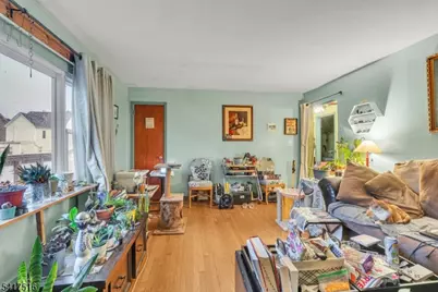 236 Stuyvesant Ave, Lyndhurst Township, NJ 07071 - Photo 33