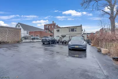 236 Stuyvesant Ave, Lyndhurst Township, NJ 07071 - Photo 35