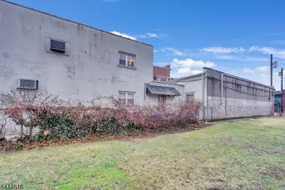 236 Stuyvesant Ave, Lyndhurst Township, NJ 07071 - Photo 3