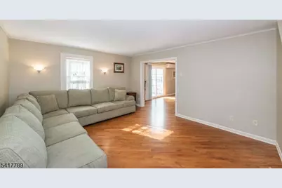 53 Circle Dr, Parsippany, NJ 07878 - Photo 3