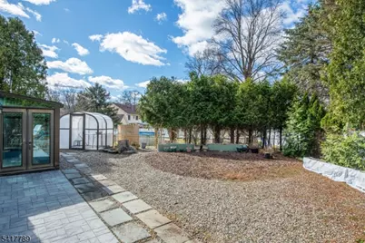 53 Circle Dr, Parsippany, NJ 07878 - Photo 37