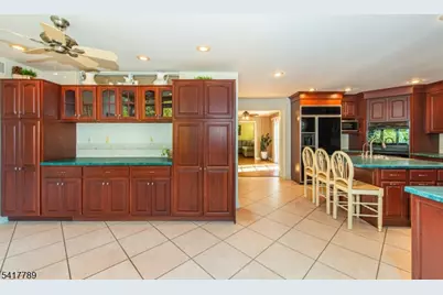 53 Circle Dr, Parsippany, NJ 07878 - Photo 13