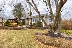 28 Woodside Dr, West Milford Twp., NJ 07480 - Photo 7