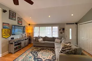 28 Woodside Dr, West Milford Twp., NJ 07480 - Photo 11