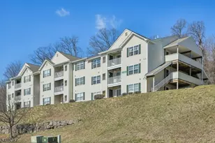 1636 King Ct, Green Brook Township, NJ 08812 - Photo 1