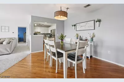 1636 King Ct, Green Brook Township, NJ 08812 - Photo 15