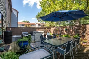 466 Brookside Ln, Hillsborough Township, NJ 08844 - Photo 5