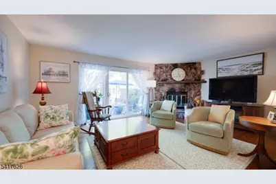 466 Brookside Ln, Hillsborough Township, NJ 08844 - Photo 13