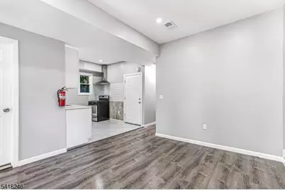 468-470 Park Ave #2, Paterson, NJ 07504 - Photo 9