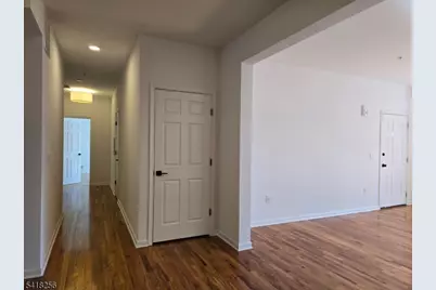 43 Forest Dr, Piscataway Township, NJ 08854 - Photo 9