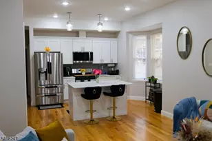 81 N Grove St, East Orange, NJ 07017 - Photo 17