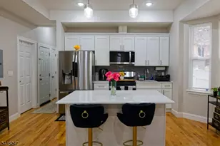 81 N Grove St, East Orange, NJ 07017 - Photo 19