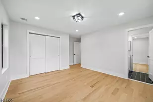 111 N Summit Ave, Chatham, NJ 07928 - Photo 15