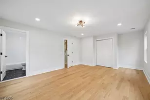 111 N Summit Ave, Chatham, NJ 07928 - Photo 19