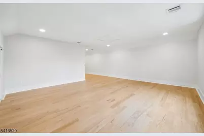 111 N Summit Ave, Chatham, NJ 07928 - Photo 25