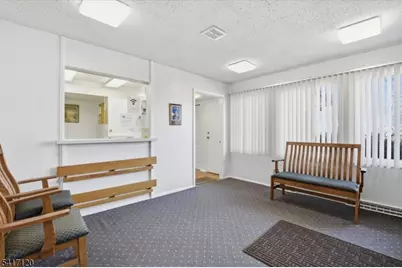 8 Shunpike, Madison, NJ 07940 - Photo 3