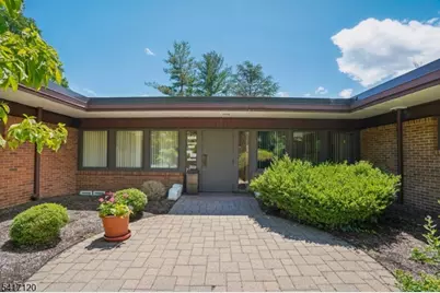 8 Shunpike, Madison, NJ 07940 - Photo 1