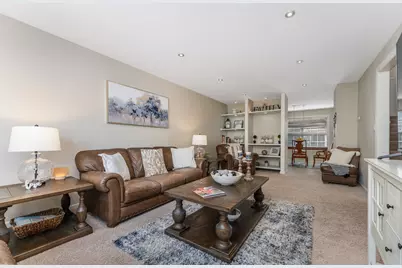 4 Jumping Brook Pl, Clinton Township, NJ 08801 - Photo 9