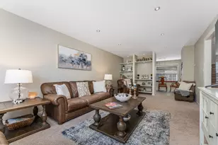 4 Jumping Brook Pl, Clinton Township, NJ 08801 - Photo 9