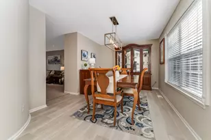 4 Jumping Brook Pl, Clinton Township, NJ 08801 - Photo 7