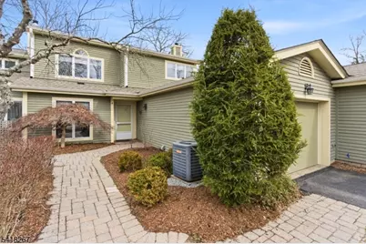 25 Stone Row Ln, Jefferson Township, NJ 07438 - Photo 25