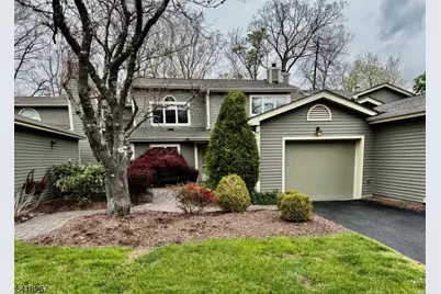25 Stone Row Ln, Jefferson Township, NJ 07438 - Photo 1