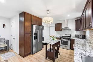 218 Muhlenberg Pl, Plainfield, NJ 07060 - Photo 13