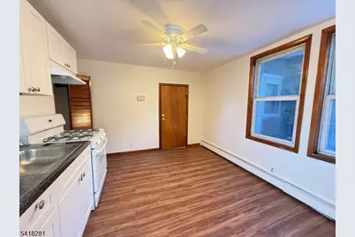 102 Union St #1B, Newark, NJ 07105 - Photo 5