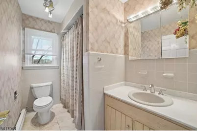 67 Sun Valley Way, Morris Plains, NJ 07950 - Photo 11