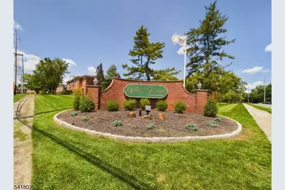 16 Knox Ter, Wayne, NJ 07470 - Photo 1