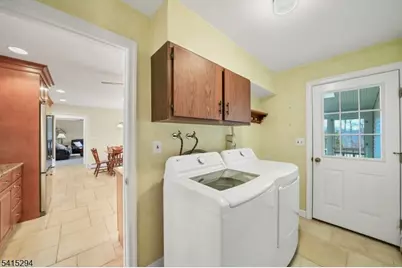 11 Beechnut Dr, Washington Township, NJ 07853 - Photo 19