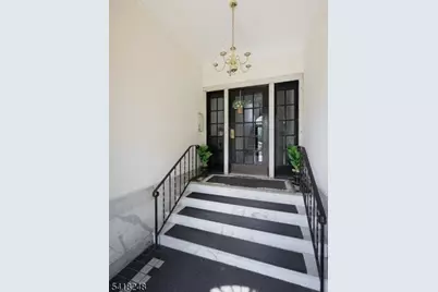 4 Riverside Drive, Apt #302, Cranford Township, NJ 07016 - Photo 3
