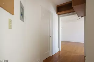 4 Riverside Dr Apt, Cranford Township, NJ 07016 - Photo 5