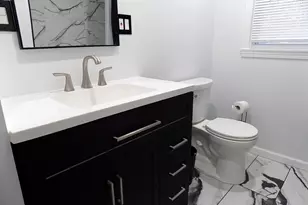 18 Mandeville Ave, Pequannock Township, NJ 07440 - Photo 9