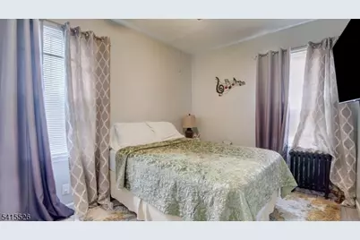 18 McKay Ave, East Orange, NJ 07018 - Photo 11