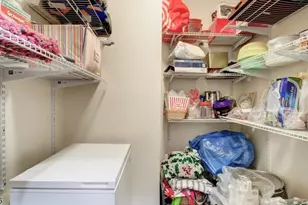 18 McKay Ave, East Orange, NJ 07018 - Photo 9