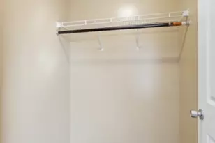 105 Peabody Pl, Newark, NJ 07104 - Photo 13