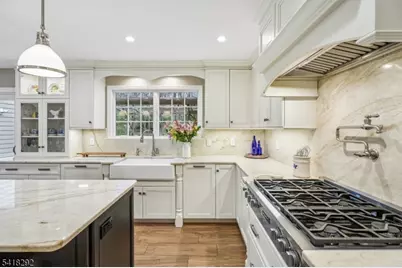 80 Shawnee Path, Long Hill Township, NJ 07946 - Photo 7