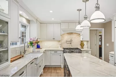 80 Shawnee Path, Long Hill Township, NJ 07946 - Photo 5