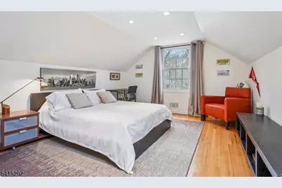 80 Shawnee Path, Long Hill Township, NJ 07946 - Photo 31