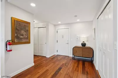 1 Claridge Dr #104, Verona Twp., NJ 07044 - Photo 7