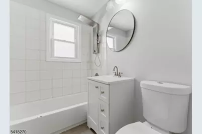 411 Hory St, Roselle, NJ 07203 - Photo 5