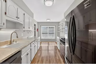 12 Giles Biondi Ct, Bound Brook, NJ 08805 - Photo 3