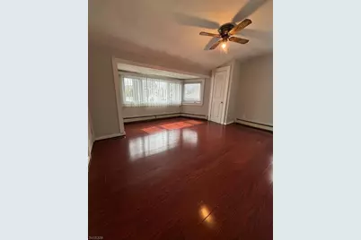 124 Lawrence Ave, Hasbrouck Heights, NJ 07604 - Photo 9