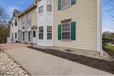 530 Azalea Ter, Branchburg Township, NJ 08876 - Photo 17