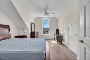 204 Merry Ln, Hillsborough Township, NJ 08844 - Photo 19