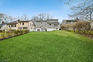 10 Maplewood Ave, Maplewood, NJ 07040 - Photo 35